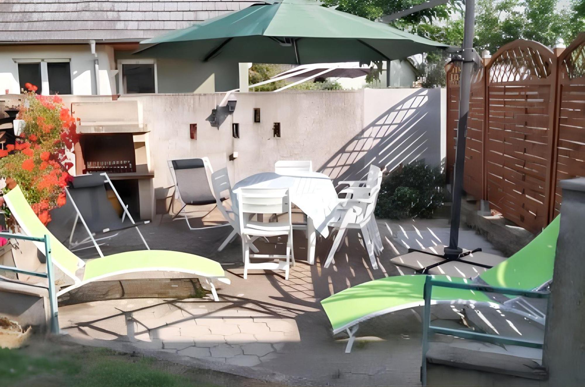 Hébergement de vacances Maison De 3 Avec Jardin Amenage Et Wifi A